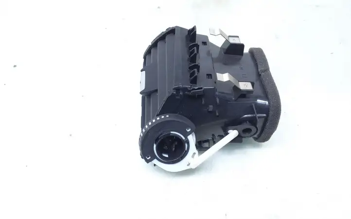 BMW 1 F20 F21 (2011 - 2019) 9205355 Боковой воздушный дефлектор — фото 2