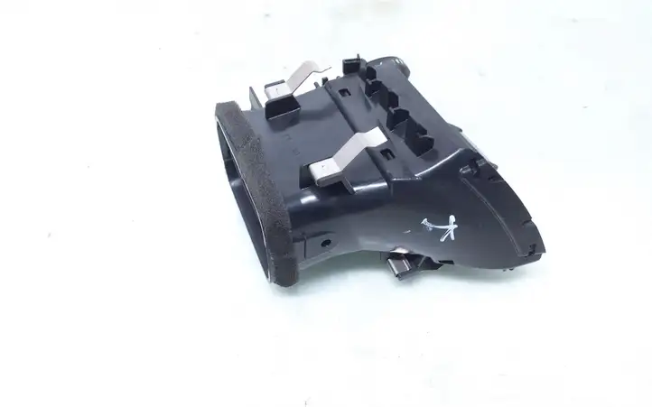 BMW 1 F20 F21 (2011 - 2019) 9205355 Боковой воздушный дефлектор — фото 3