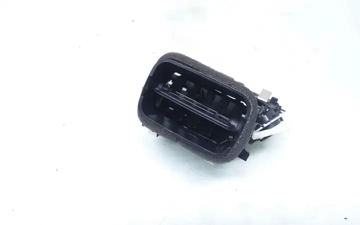 BMW 1 F20 F21 (2011 - 2019) 9205355 Боковой воздушный дефлектор — фото 4