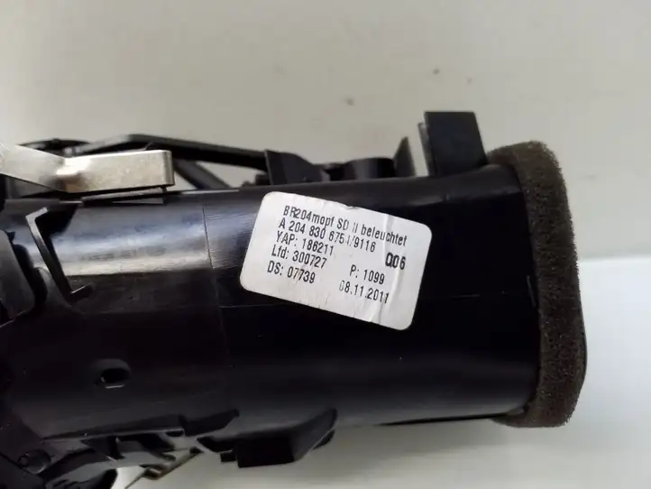 Mercedes-Benz C W204 (2007 - 2014)  A2048306754 Боковая воздушный дефлектор