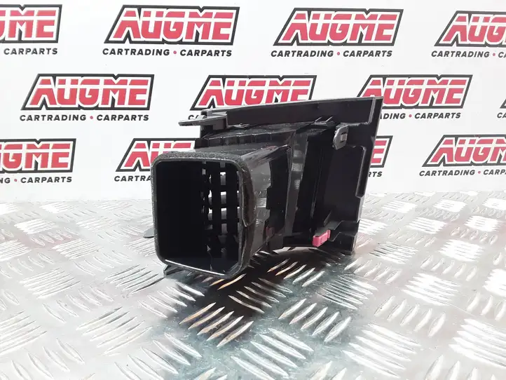 Toyota Prius (XW30) (2009 - 2015) 5566047030 Боковой воздушный дефлектор — фото 3