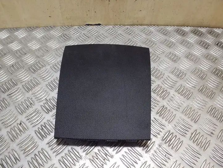 Mercedes-Benz A W169 (2004 - 2012)  A1696801236 Отделка центрального динамика