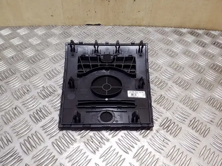 Mercedes-Benz A W169 (2004 - 2012)  A1696801236 Отделка центрального динамика