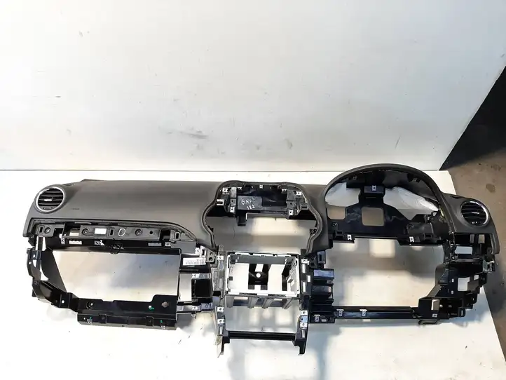 Opel Antara (2011 - 2017)  06784212 Панель