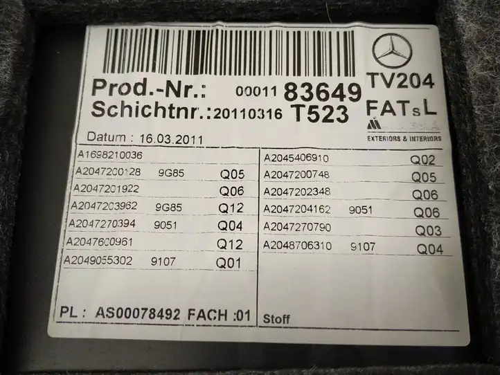 Mercedes-Benz GLK X204 (2008 - 2016) Обшивка передней двери — фото 6