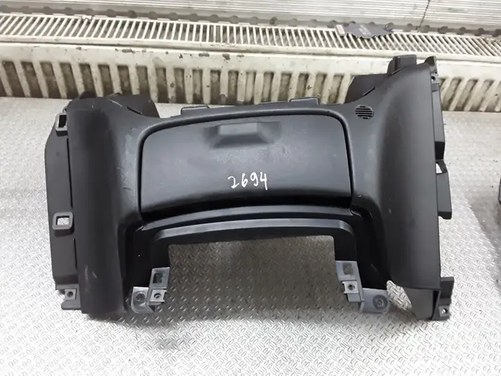 Hyundai i20 (PB PBT) (2008 - 2012) 847201J0009P Нижняя отделка панели приборов — фото 1