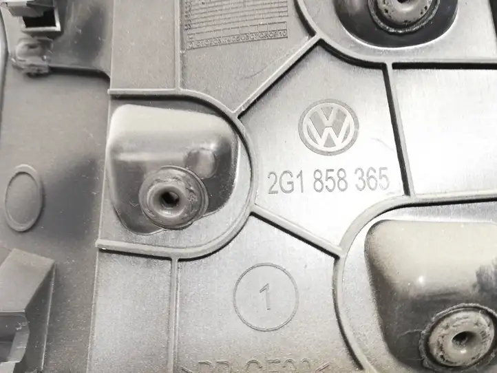 Volkswagen Polo VI (2015 - 2019) 2G1858365 Нижняя отделка панели приборов — фото 6