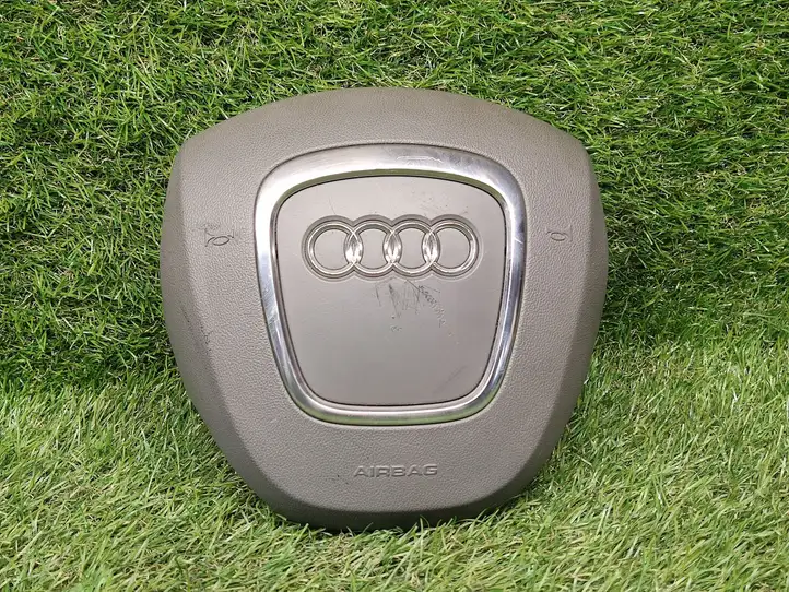Audi A4 S4 B8 8K (2007 - 2011) 8K0880201A Подушка безопасности руля — фото 1