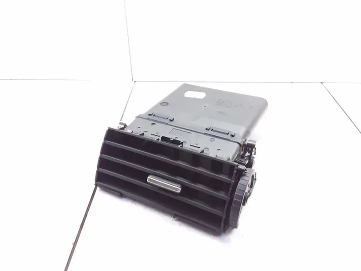 Ford Focus C-MAX (2003 - 2010)  3M51R014L21BD Воздушная решётка окна