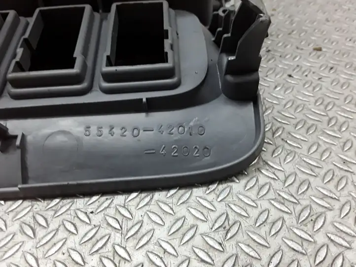 Toyota RAV 4 (XA20) (2000 - 2005) 5542042010 Передняя пепельница — фото 2