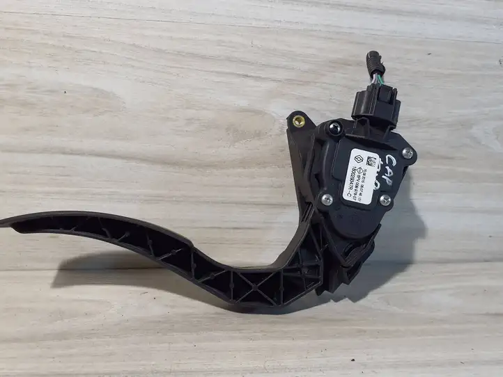 Renault Captur (2013 - 2020) 180029347R Педаль акселератора — фото 1