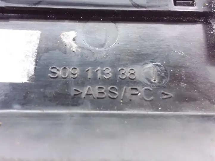Volkswagen PASSAT B7 (2011 - 2014) S0911338 Воздушная решетка панели — фото 5