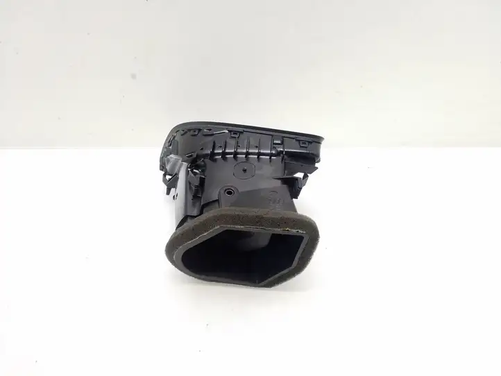 Audi A4 S4 B8 8K (2007 - 2011) 8K1820902B Боковой воздушный дефлектор — фото 4