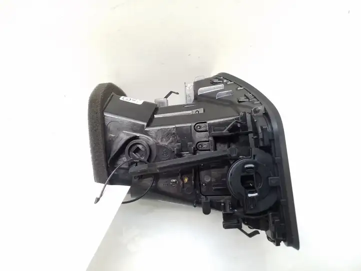 Audi A4 S4 B8 8K (2007 - 2011) 8K1820902B Боковой воздушный дефлектор — фото 8