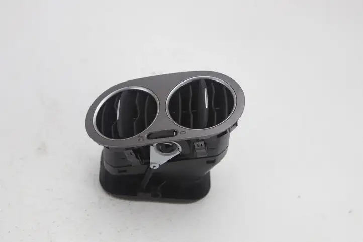 Volkswagen Tiguan (2007 - 2011) 5M0819759 Боковой воздушный дефлектор — фото 3