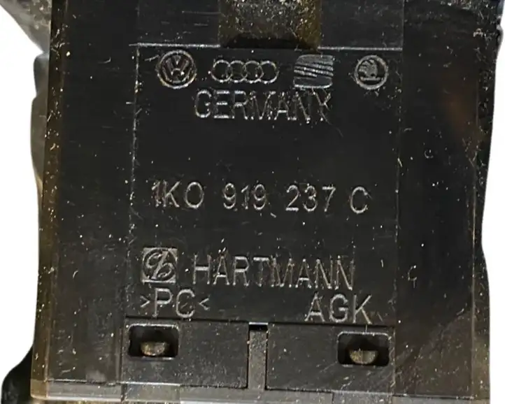 Audi Q5 SQ5 (2008 - 2012) 1K0919237C Бардачок в сборе — фото 5