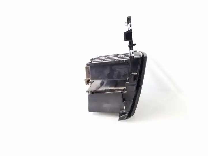 Kia Sorento (2002 - 2006)  845703E000 Передняя пепельница