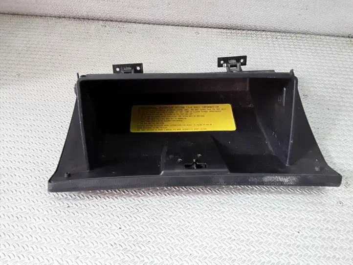 Hyundai Getz (2002 - 2005) 845111C000 Крышка бардачка — фото 3