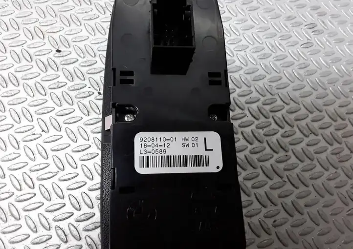 BMW 3 F30 F35 F31 (2012 - 2018) 920811001 Блок кнопок стеклоподъемников — фото 5
