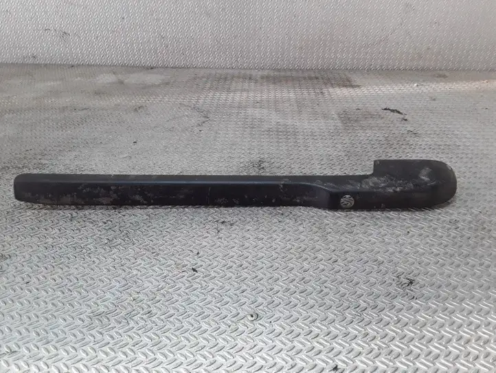 Seat Leon (1M) (1998 - 2006)  1J0881088D Отделка лыжи переднего сиденья пассажира