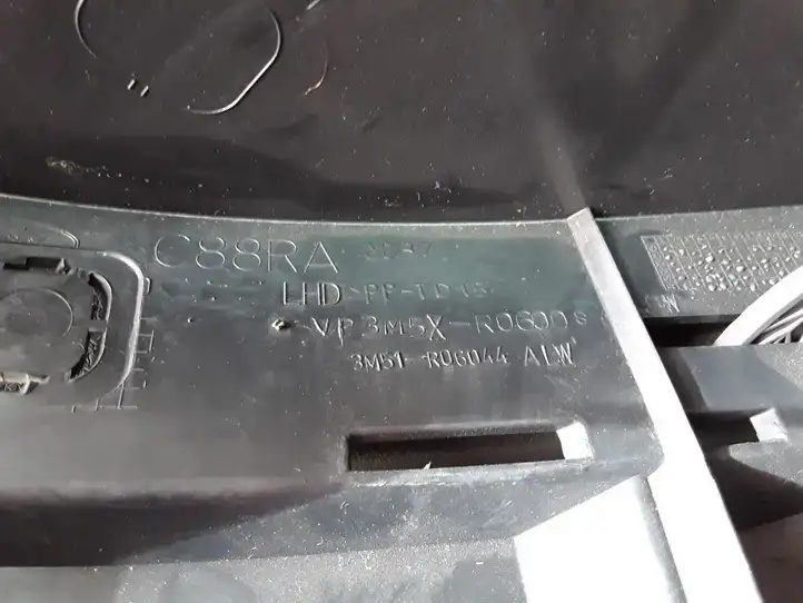 Ford C-MAX I (2007 - 2010) 3M51R06044ALW Бардачок в сборе — фото 2