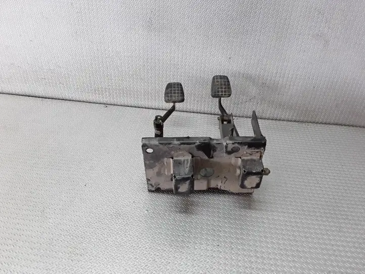 Tata Safari (1999 - 2006)   Педаль