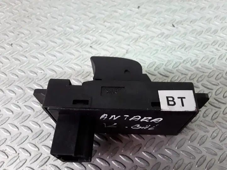 Opel Antara (2006 - 2011) 202007457 Блок кнопок стеклоподъемников — фото 2