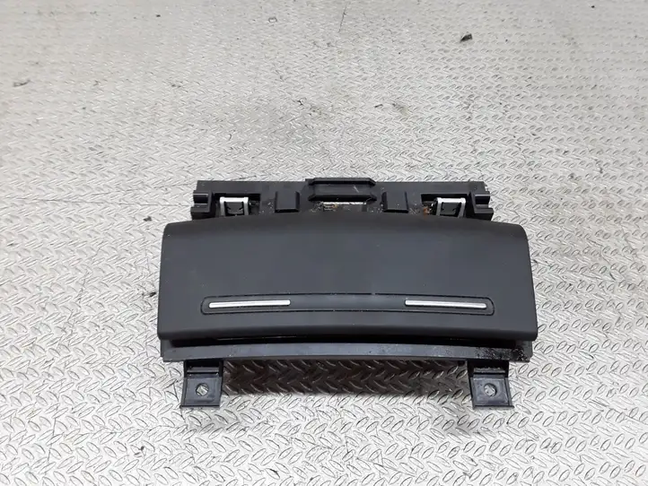 Audi A3/S3 8P (2003 - 2005) 8P0857951 Передняя пепельница — фото 1