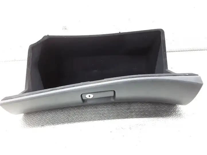 Toyota Avensis T250 (2003 - 2006) 5555005070 Бардачок в сборе — фото 1