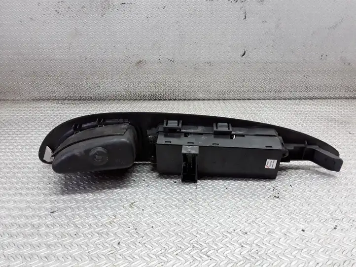 Nissan Primera (2001 - 2008) 25401AV640 Блок кнопок стеклоподъемников — фото 2