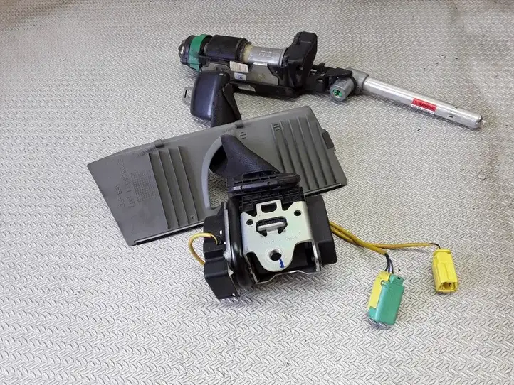 Volkswagen Phaeton (2002 - 2008)  3D1858663C Передний ремень безопасности