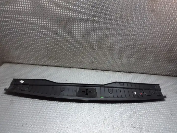 Opel Meriva A (2002 - 2006) 93325287 Отделка порога багажника — фото 3