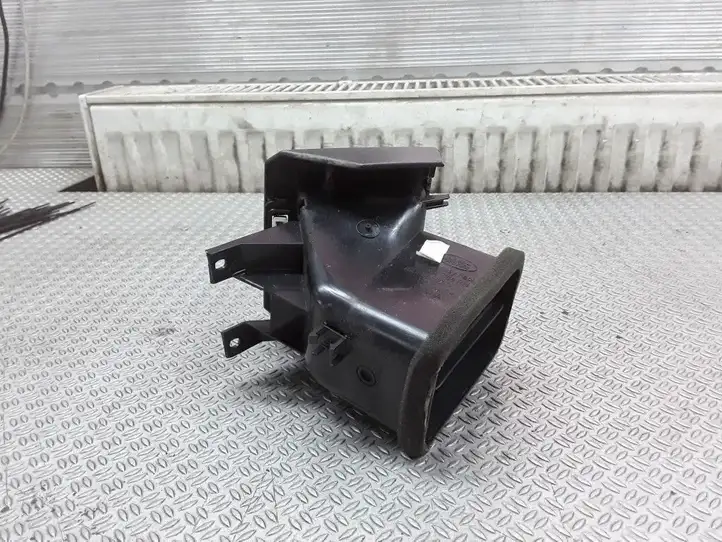 Land Rover Range Rover Sport L320 (2005 - 2009) JBD500180XXX Боковой воздушный дефлектор — фото 2