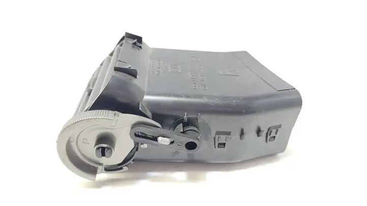 Subaru Forester SH (2008 - 2013) 66110FG000 Боковой воздушный дефлектор — фото 4