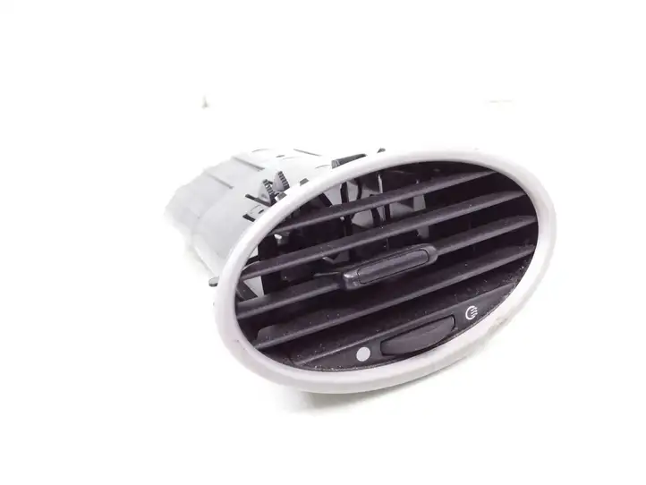 Ford Focus (2005 - 2008) 4M51A014L21AE Боковой воздушный дефлектор — фото 1