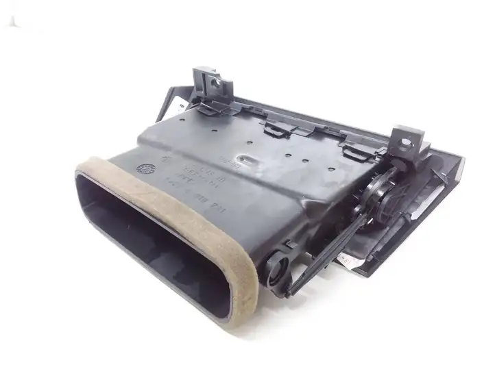 BMW 5 E60 E61 (2004 - 2010) 6910731 Боковой воздушный дефлектор — фото 4