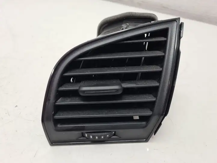 Skoda Fabia Mk3 (NJ) (2015 - 2021) 6V0819701 Боковой воздушный дефлектор — фото 1