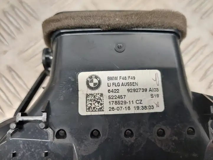 BMW X1 F48 F49 (2015 - 2022) 9292739 Боковой воздушный дефлектор — фото 1