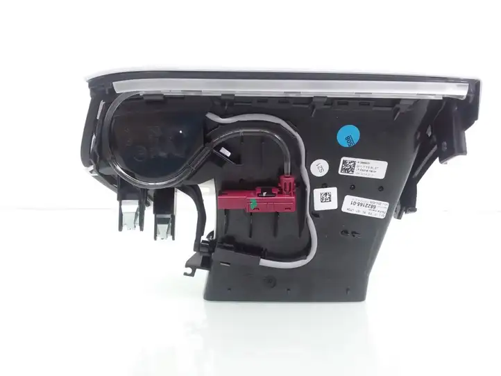 BMW 7 G11 G12 (2015 - 2022)  9299498 Боковая воздушный дефлектор