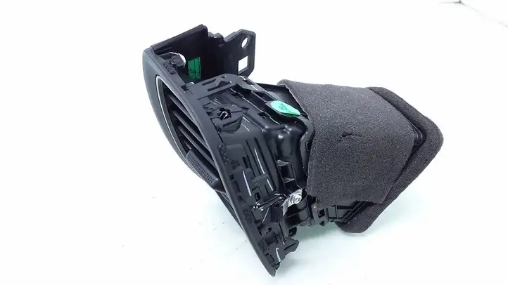 Hyundai i20 (GB IB) (2014 - 2018) AD14TS Боковой воздушный дефлектор — фото 3