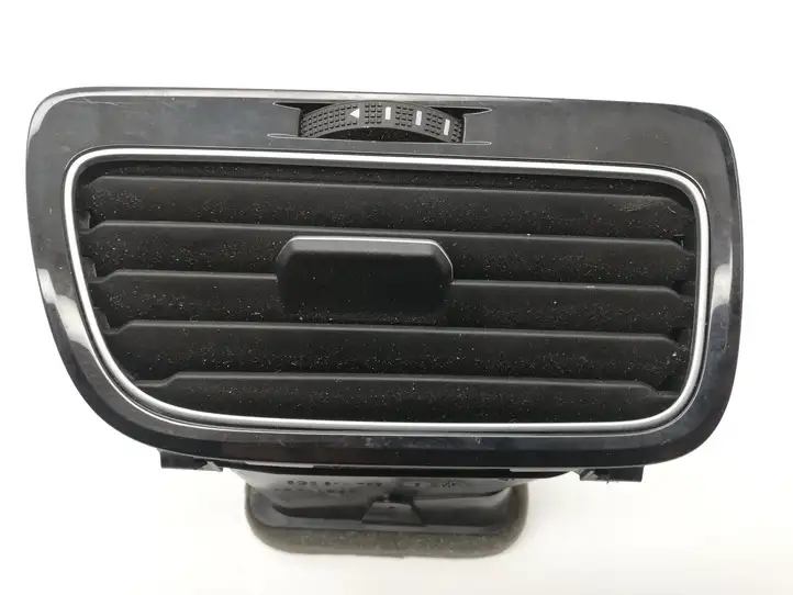 Volkswagen Golf VII (2013 - 2019) 5G2819703 Воздушная решетка панели — фото 2