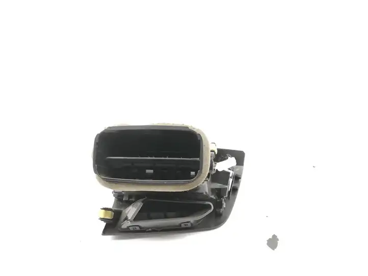 Toyota Verso (2009 - 2012) 556500F020 Воздушная решетка панели — фото 4