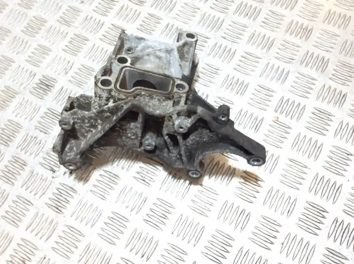 Audi A5 8T 8F (2007 - 2011) 059145169AC Кронштейн насоса ГУР — фото 2