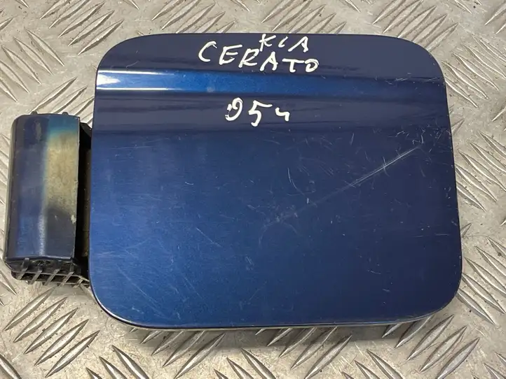Kia Cerato (2003 - 2007) 695102F200 Крышка топливного бака — фото 1