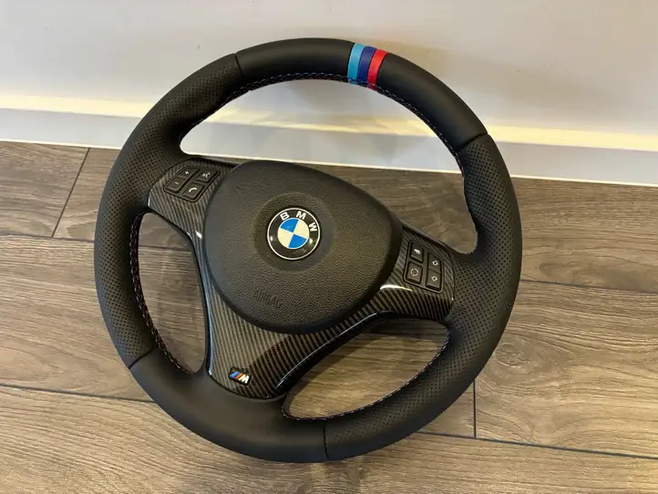 BMW X1 E84 (2009 - 2015) Руль — фото 1