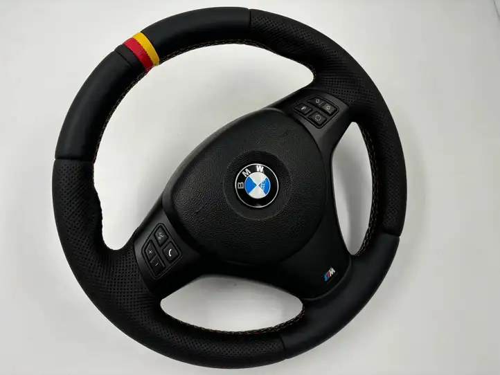 BMW 1 E81 E87 (2004 - 2011) Руль — фото 1