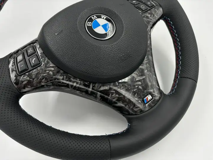 BMW X1 E84 (2009 - 2015) Руль — фото 7