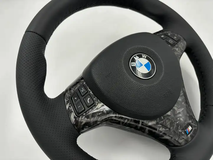 BMW X1 E84 (2009 - 2015) Руль — фото 1