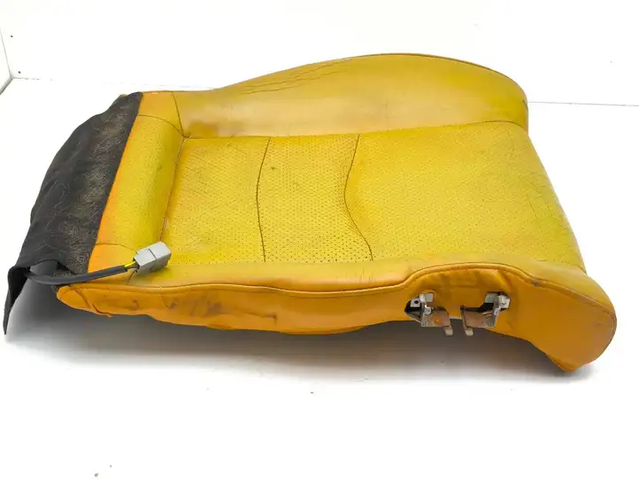 Nissan 350Z Нижняя часть сиденья переднего пассажира — фото 8