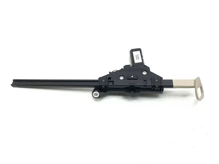 Mercedes-Benz E A207 (2010 - 2017) A2078600282 Регулятор ремня безопасности — фото 3